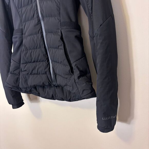 Lululemon Down For It All Black Nylon Hooded Zip Up Puffer Jacket Size 4 - Picture 5 of 11